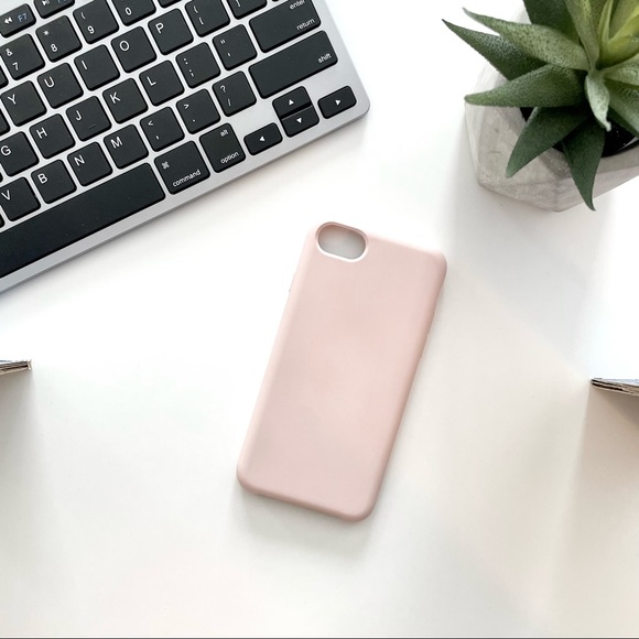 2/$35 iPhone 6/7/8 Case Blush Pink Silicone - Picture 1 of 5